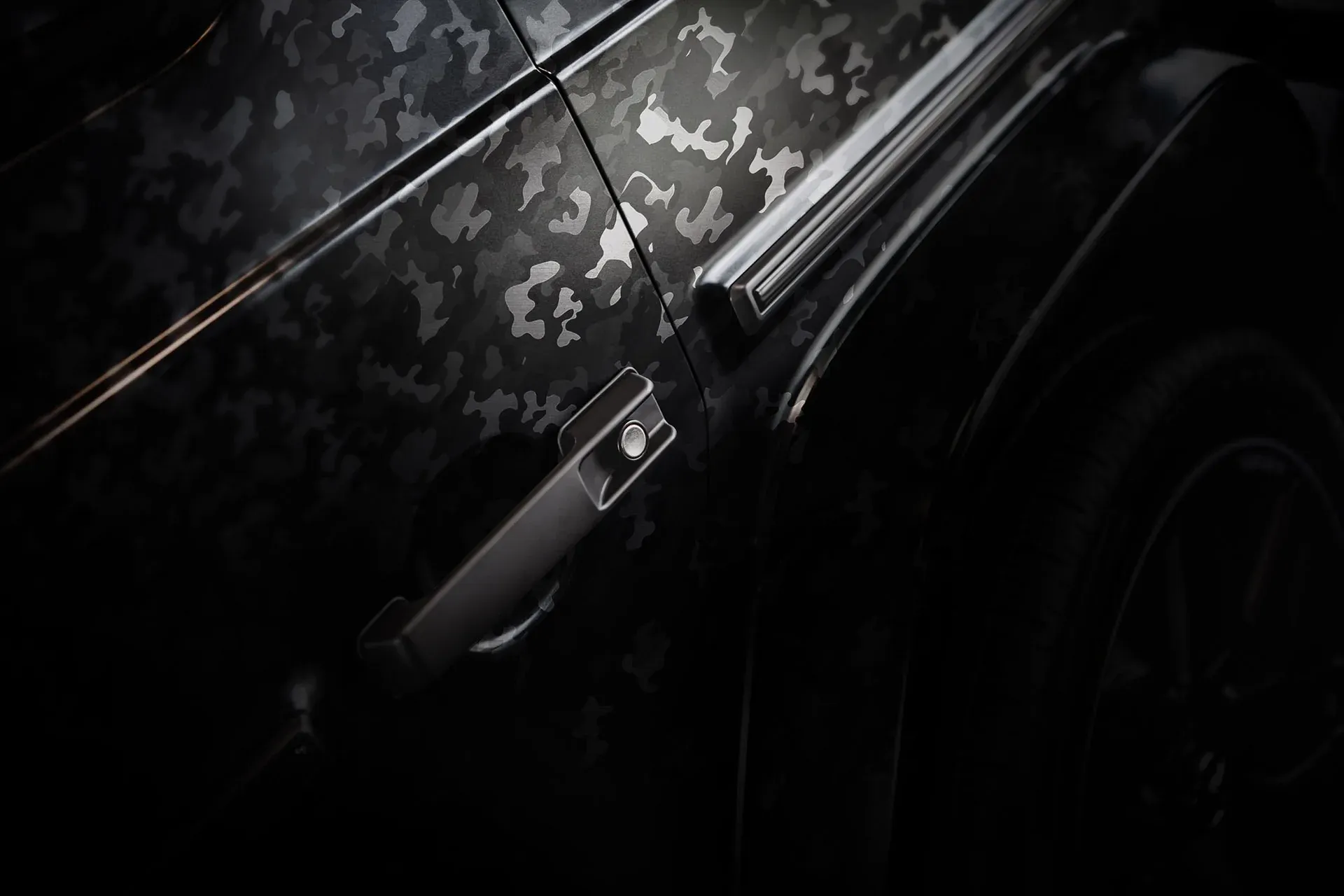Dynocamo black - unique black camouflage pattern protective styling fi